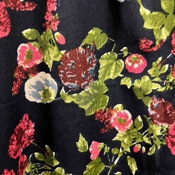 NWT WALTER BAKER Navy Blossom Andrea Dress - Picture 14 of 14